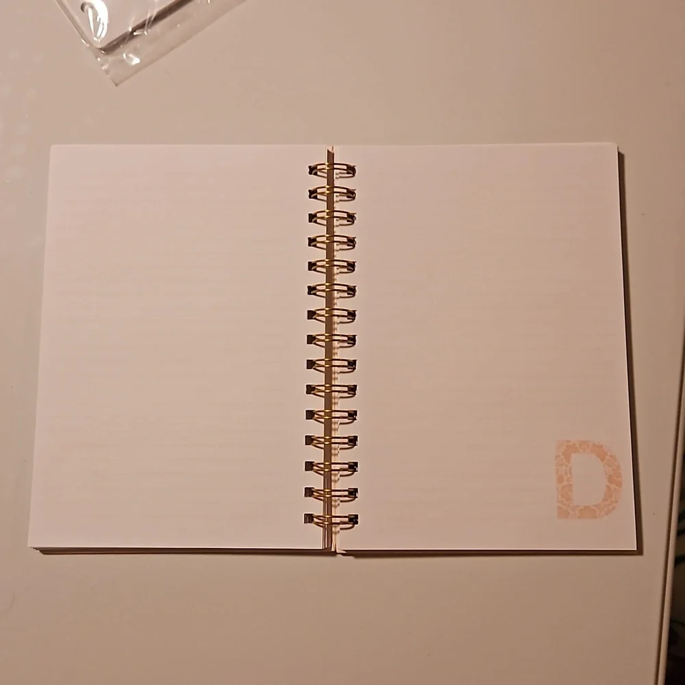 Monogram notebook - Picture 6 of 6